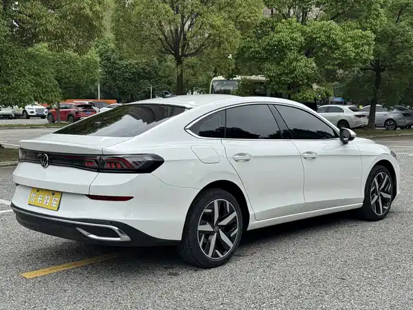 Volkswagen Lamando 2023