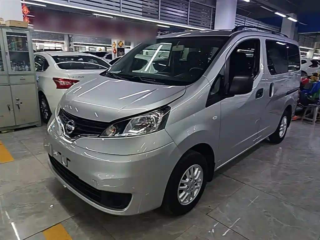 Nissan NV200 2014 — фото 1