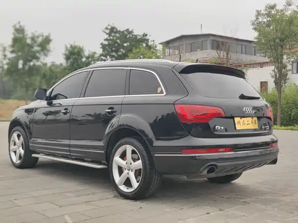 Audi Q7 2012