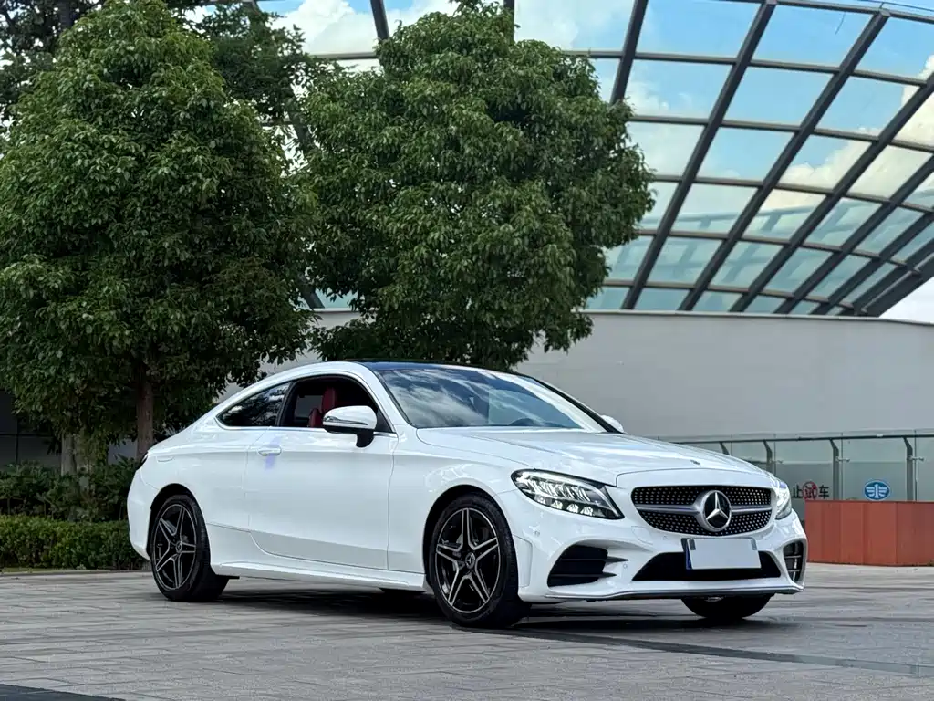 Mercedes-Benz C-Class 2020