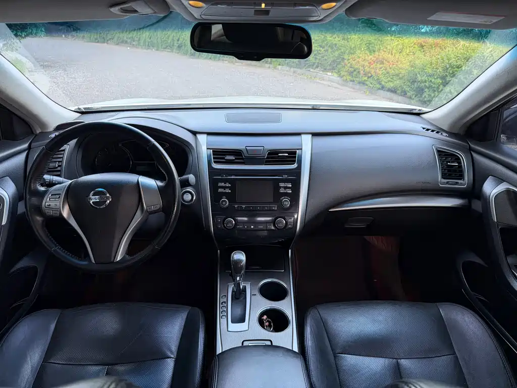 Nissan Teana 2015 — фото 10