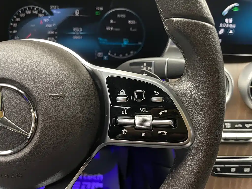 Mercedes-Benz GLC 2022 — фото 17