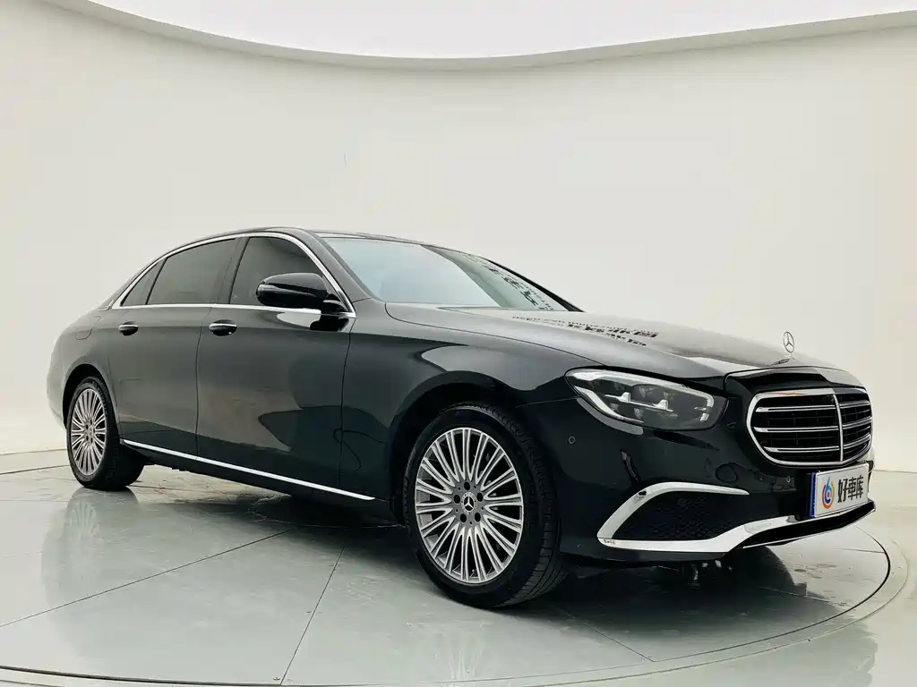 Mercedes-Benz E-Class 2022