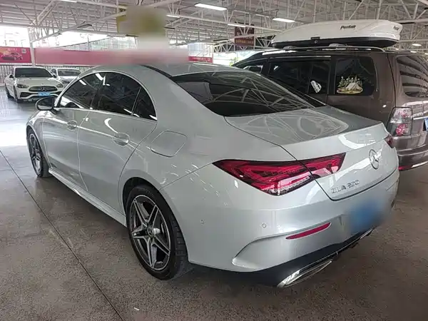 Mercedes-Benz CLA 2022