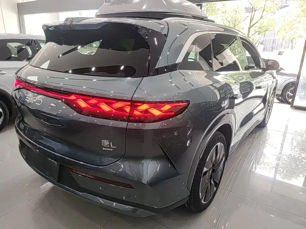 BYD Tang L 2025