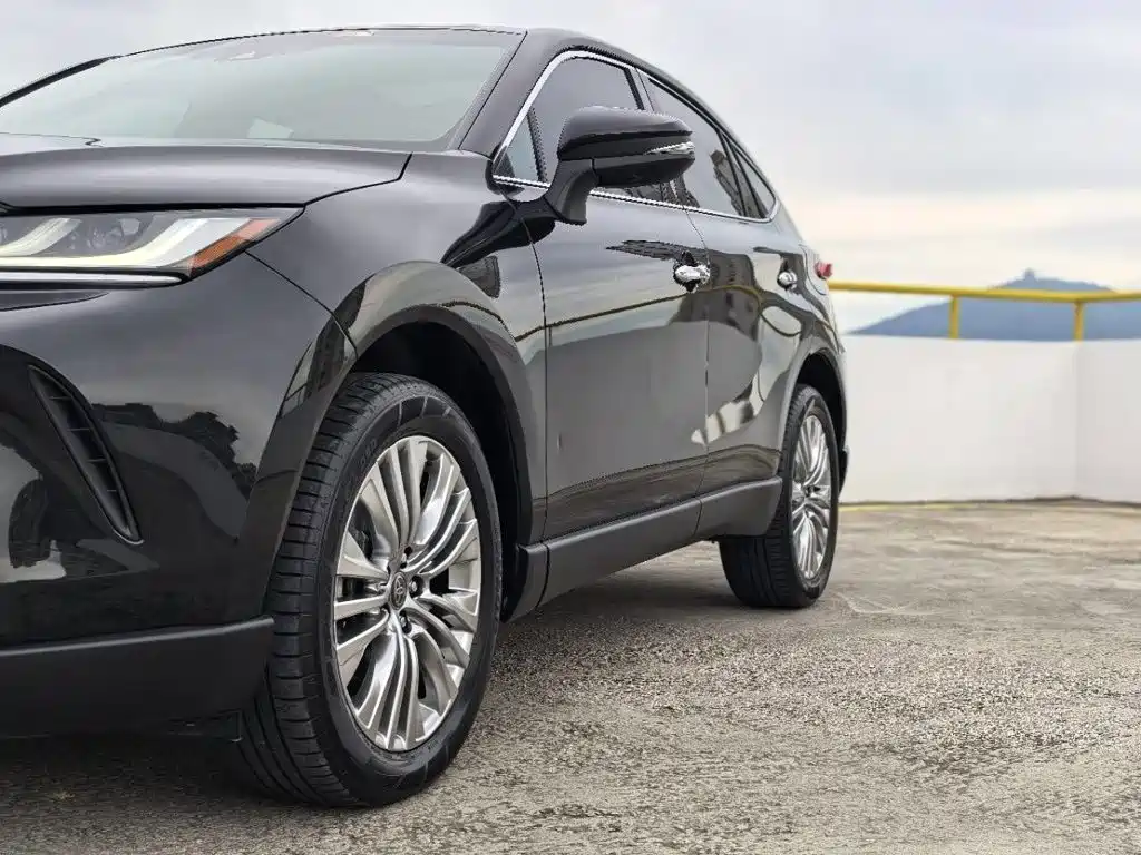 Toyota Harrier 2021 — фото 4