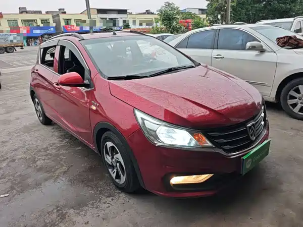 Baojun 310 2017