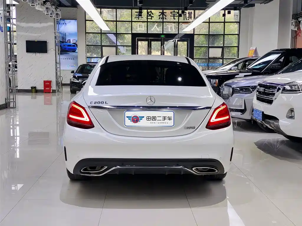 Mercedes-Benz C-Class 2019