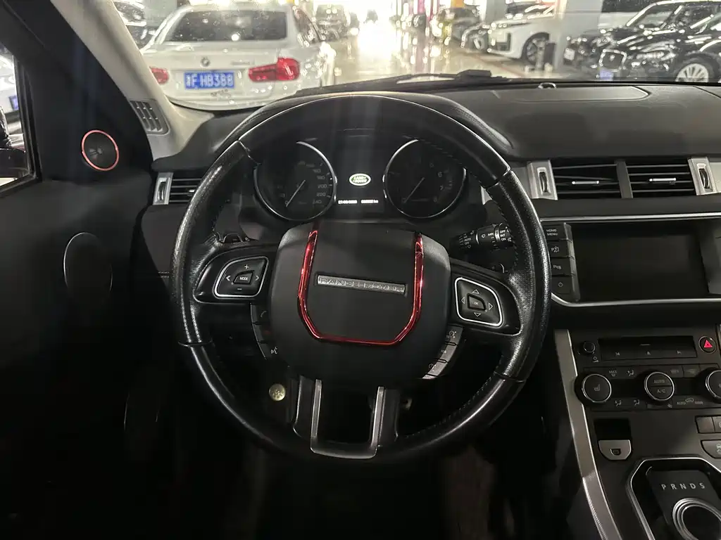 Land Rover Evoque 2015