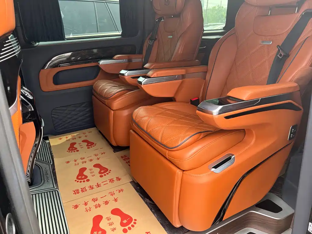 Mercedes-Benz Vito 2023 — фото 15