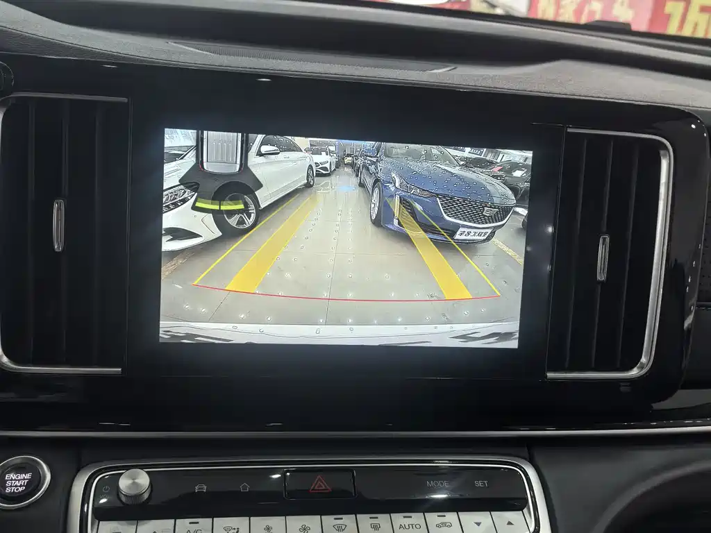 GAC Trumpchi M8 2022 — фото 18