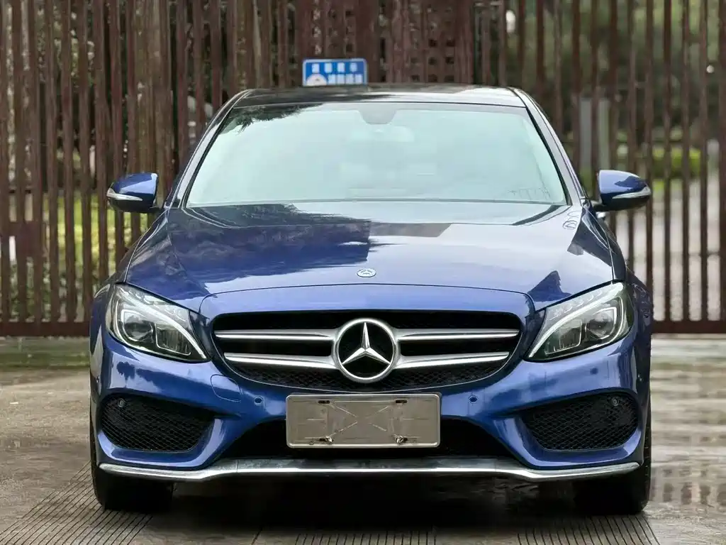 Mercedes-Benz C-Class 2018