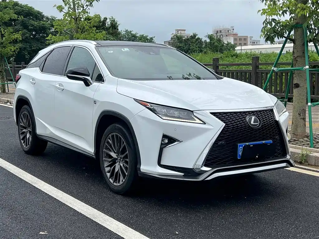 Lexus RX 2019