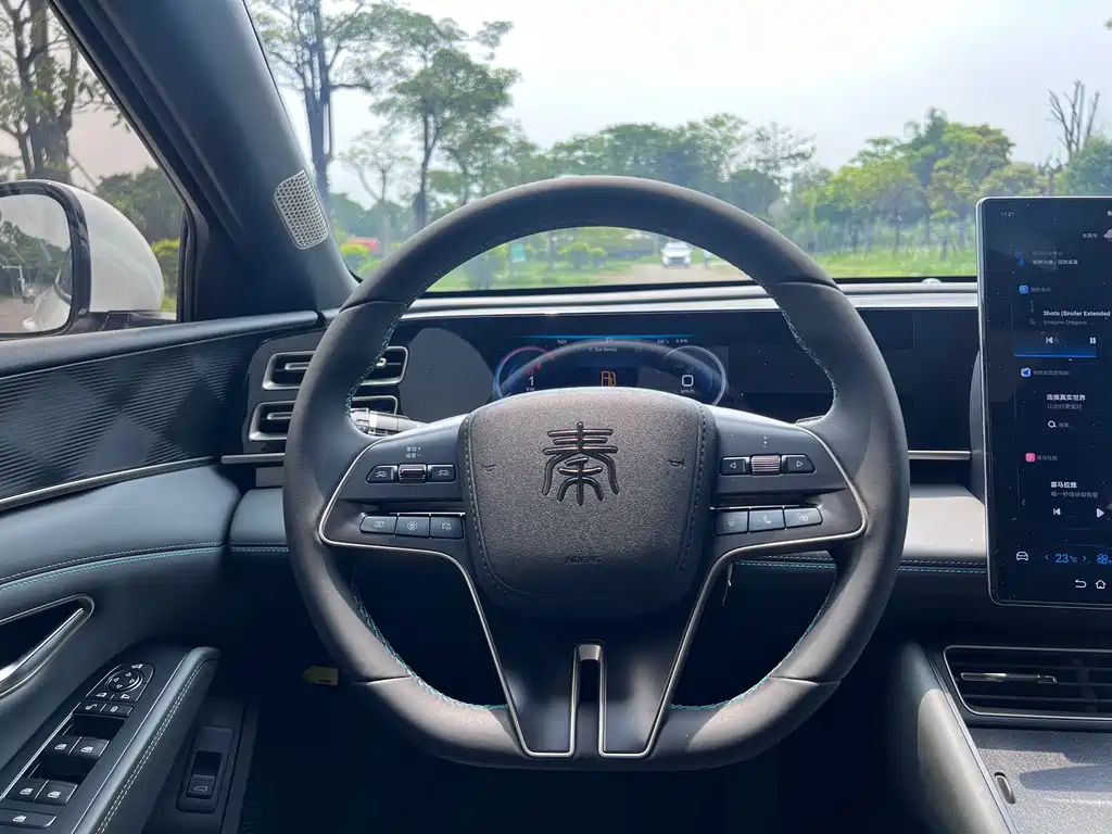 BYD Qin L 2025 — фото 10