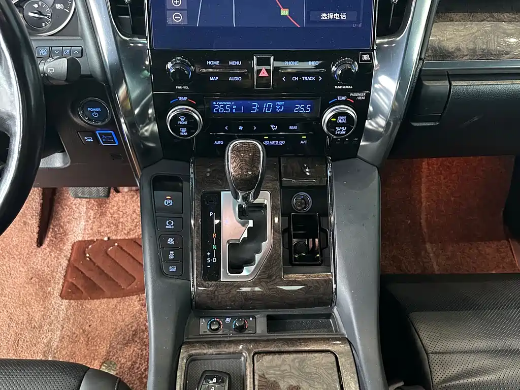 Toyota Alphard 2021 — фото 7