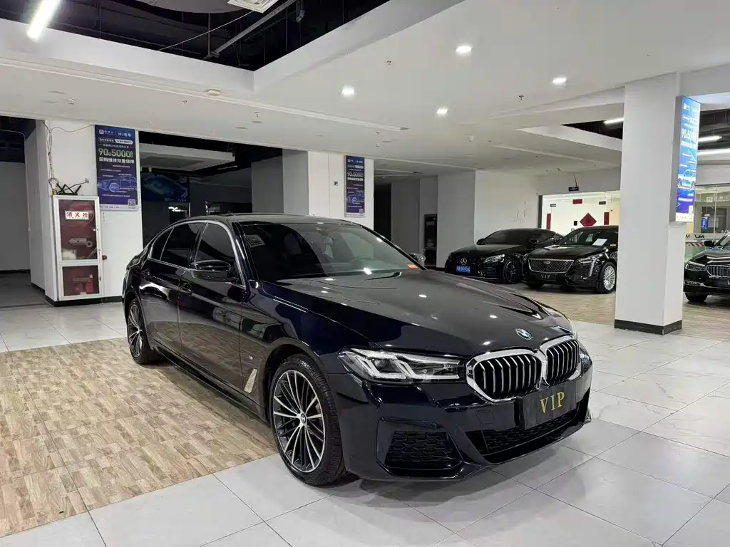 BMW 5 Series 2023