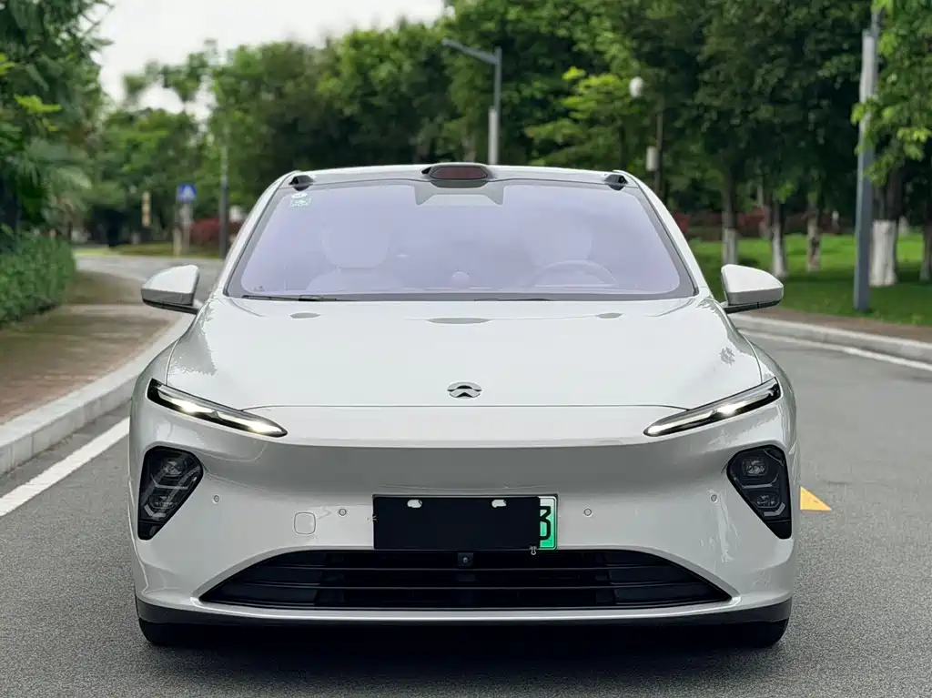 NIO ET7 2022