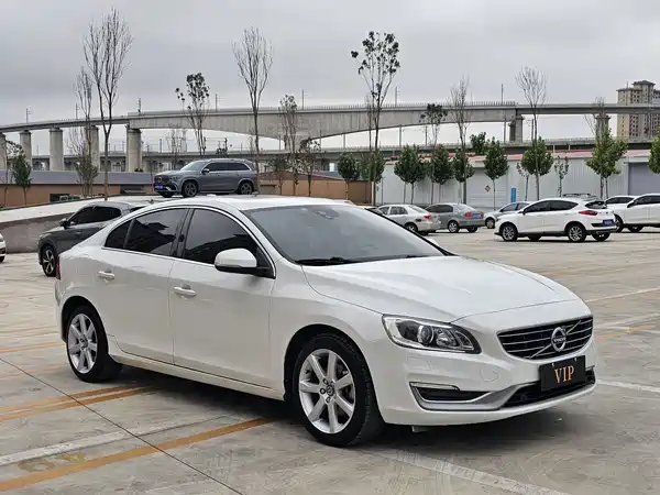 Volvo S60 2018