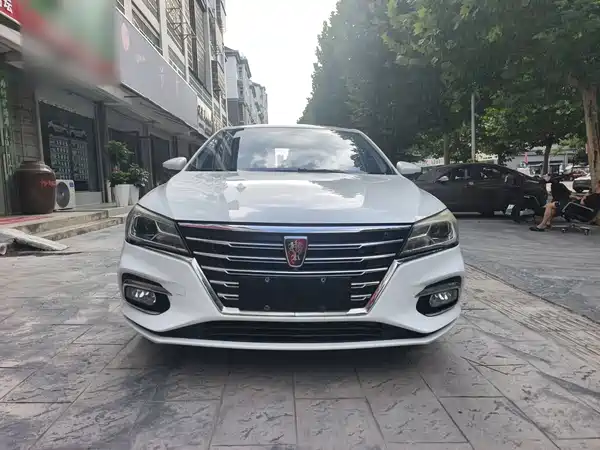 Roewe i5 2019