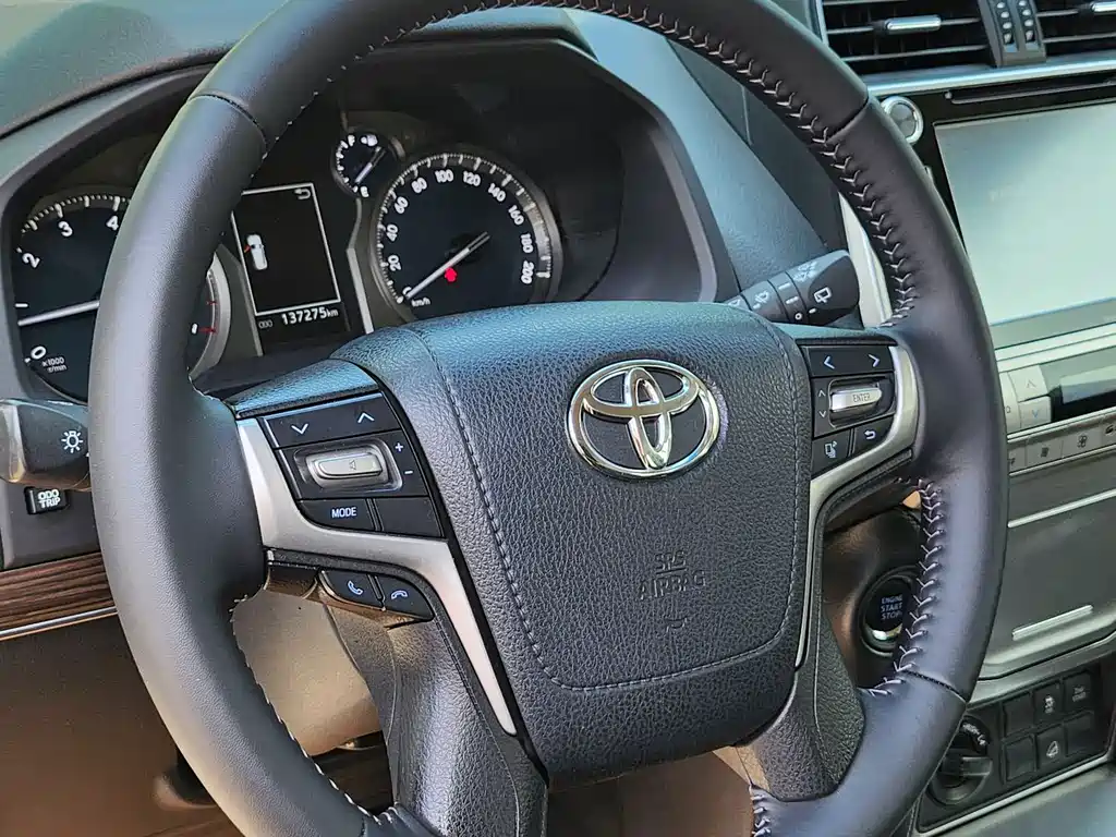 Toyota Prado 2019 — фото 7