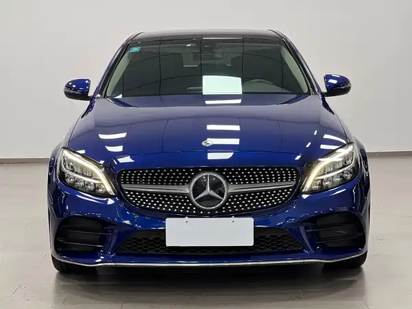 Mercedes-Benz C-Class 2021