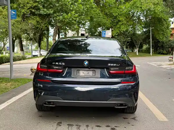 BMW 3 Series 2022