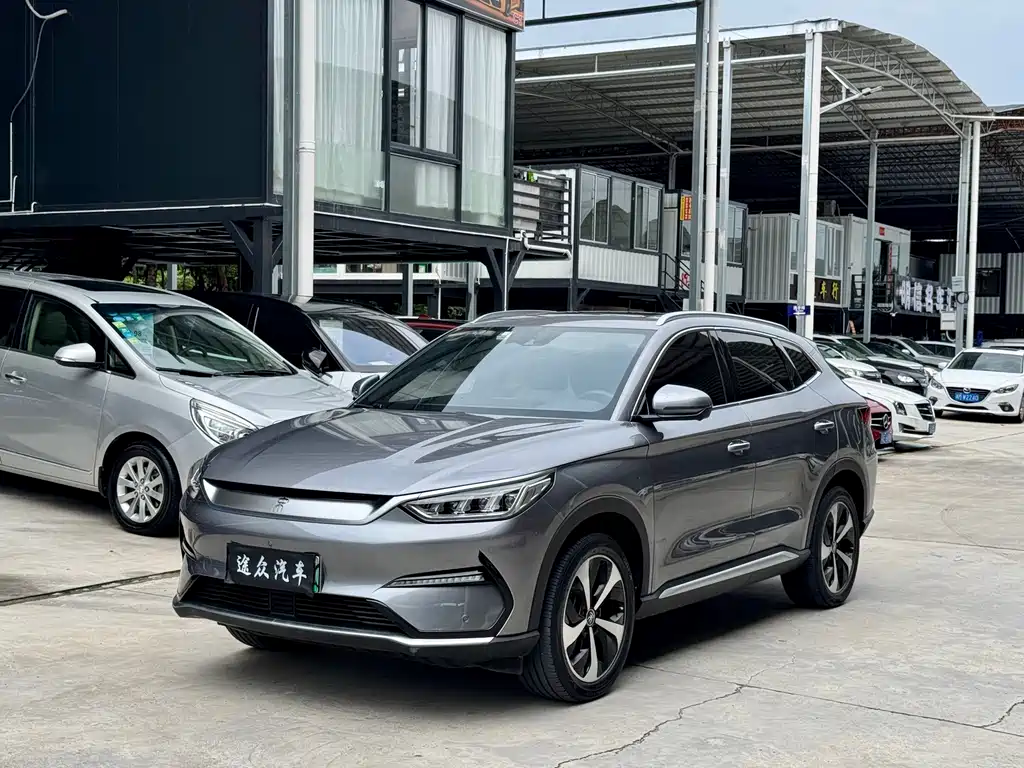 BYD Song PLUS New Energy 2023 — фото 1