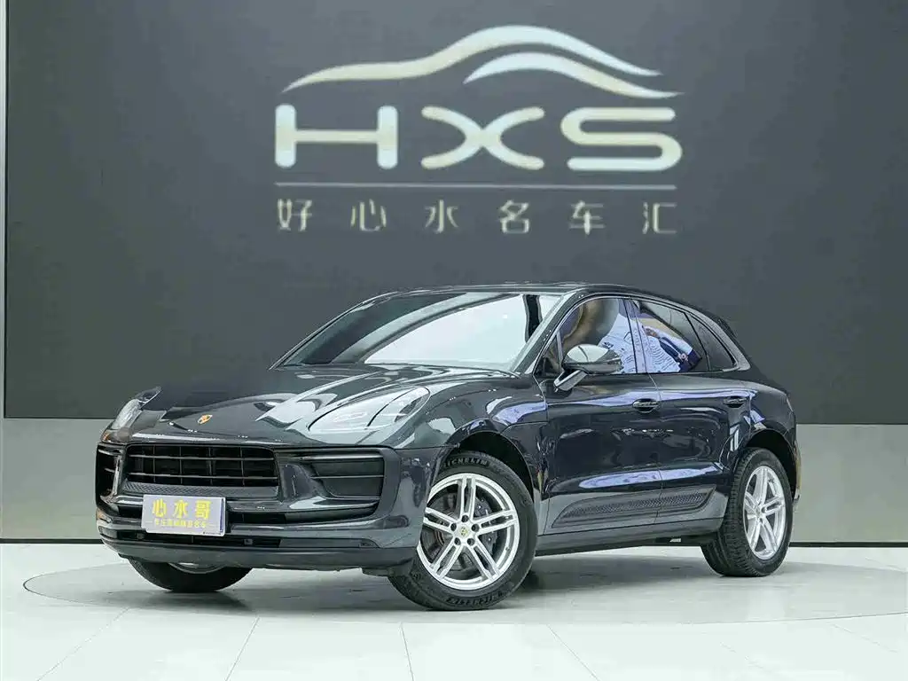 Porsche Macan 2024 — фото 1