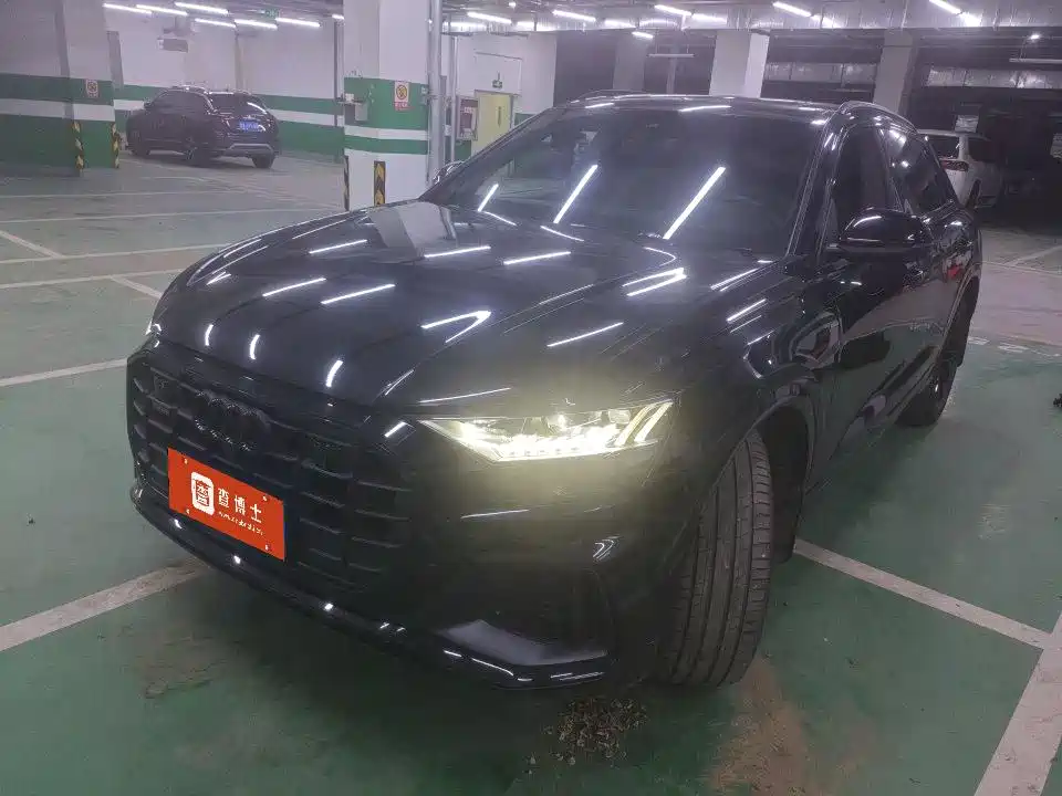 Audi Q8 2022