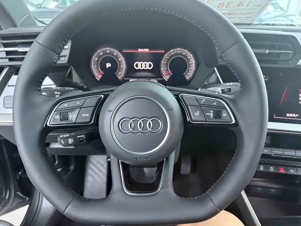 Audi A3 2022 — фото 16