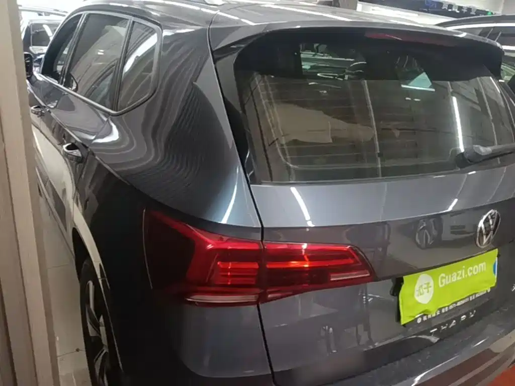 Volkswagen Tharu 2020