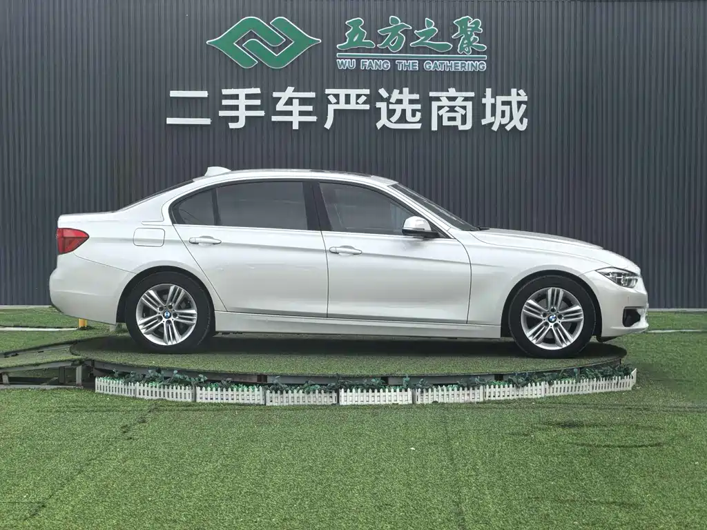 BMW 3 Series 2015 — фото 4