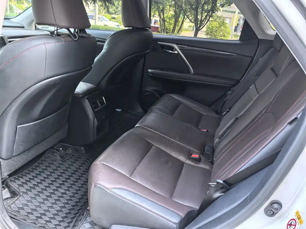 Lexus RX 2019 — фото 10