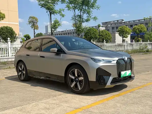 BMW iX 2023