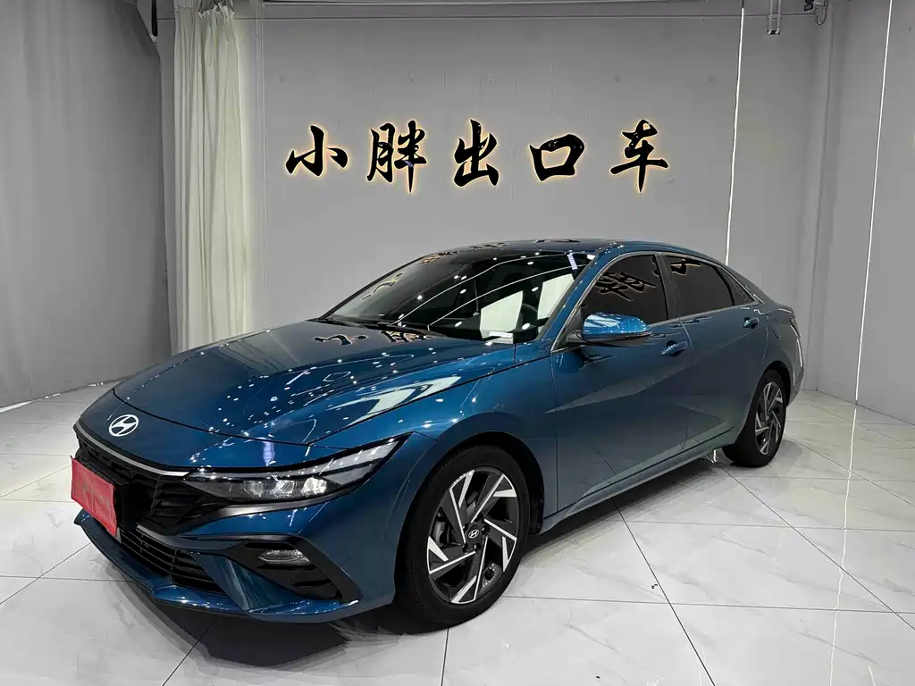 Hyundai Elantra 2023