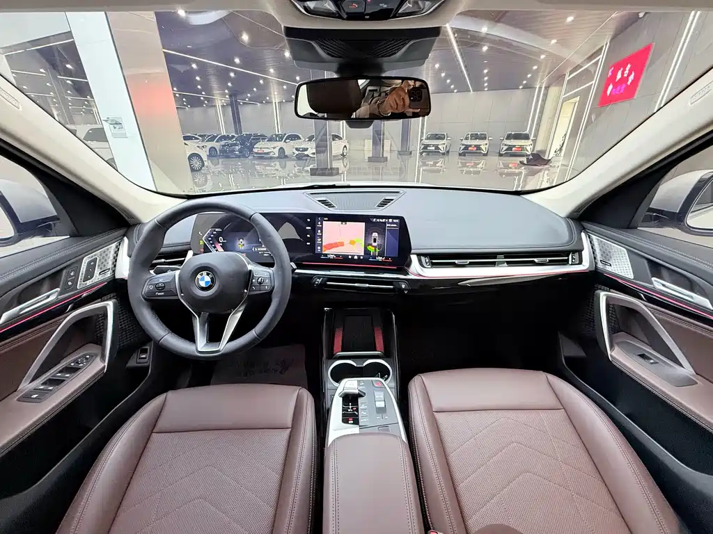BMW X1 2024 — фото 12