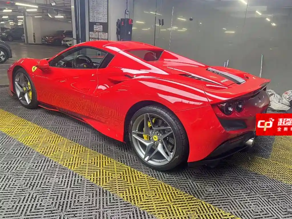 Ferrari F8 2022 — фото 5
