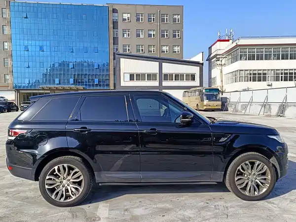 Land Rover Range Rover Sport 2016