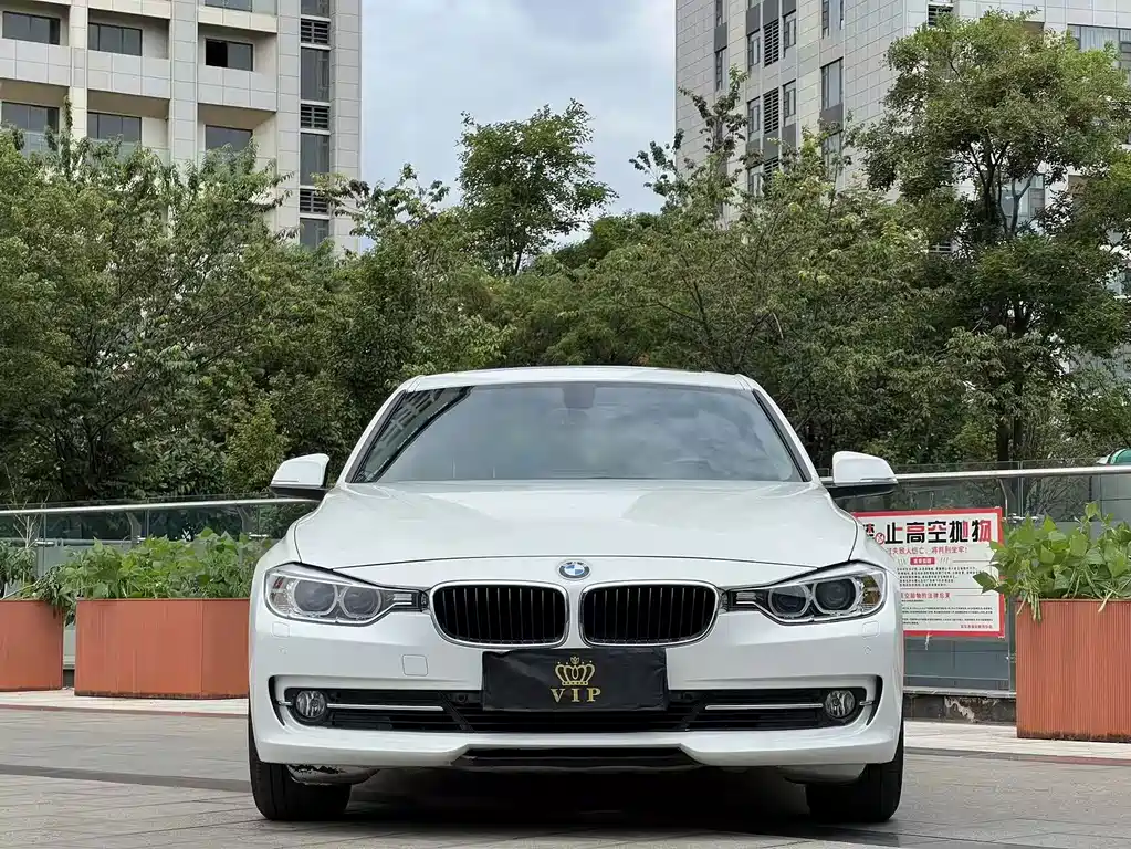 BMW 3 Series 2015