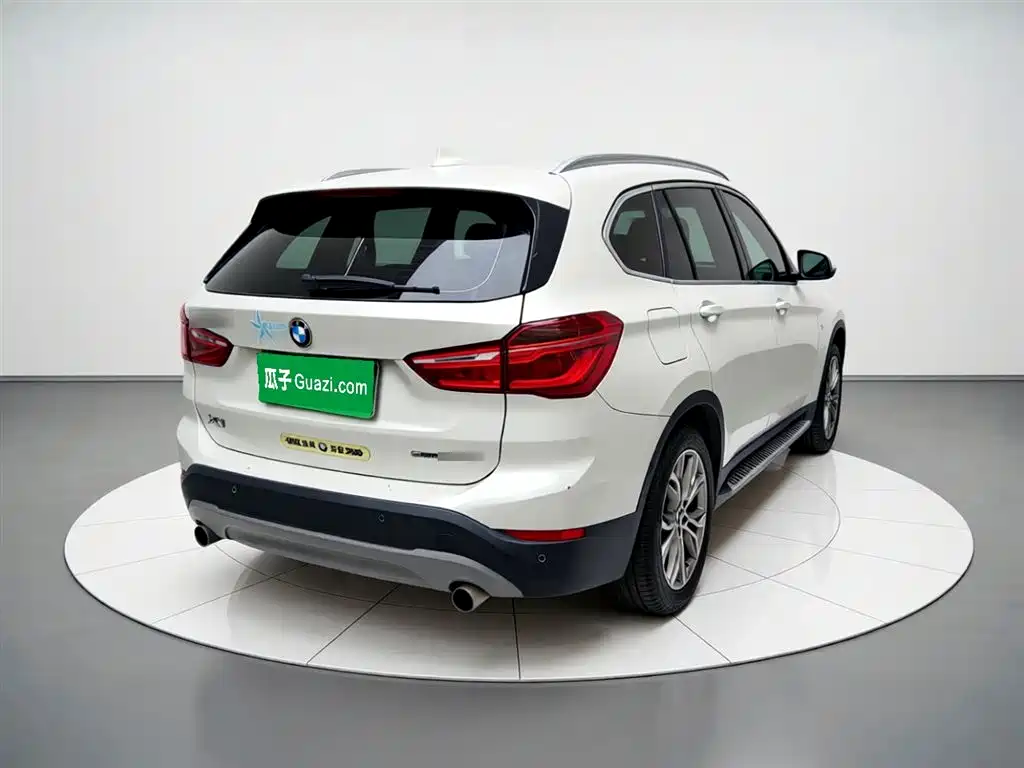 BMW X1 2018 — фото 6