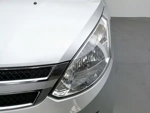 Wuling Rongguang V 2015