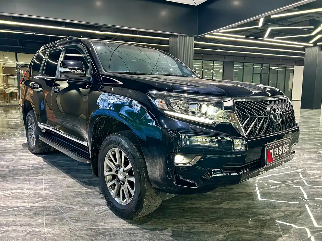 Toyota Prado 2020 — фото 3