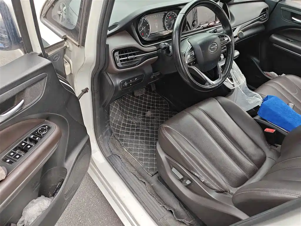 GAC Motor Trumpchi M6 2020 — фото 14