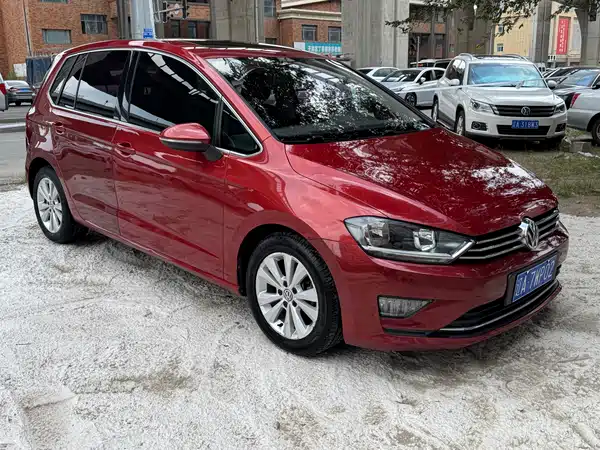 Volkswagen Golf Jialu 2016