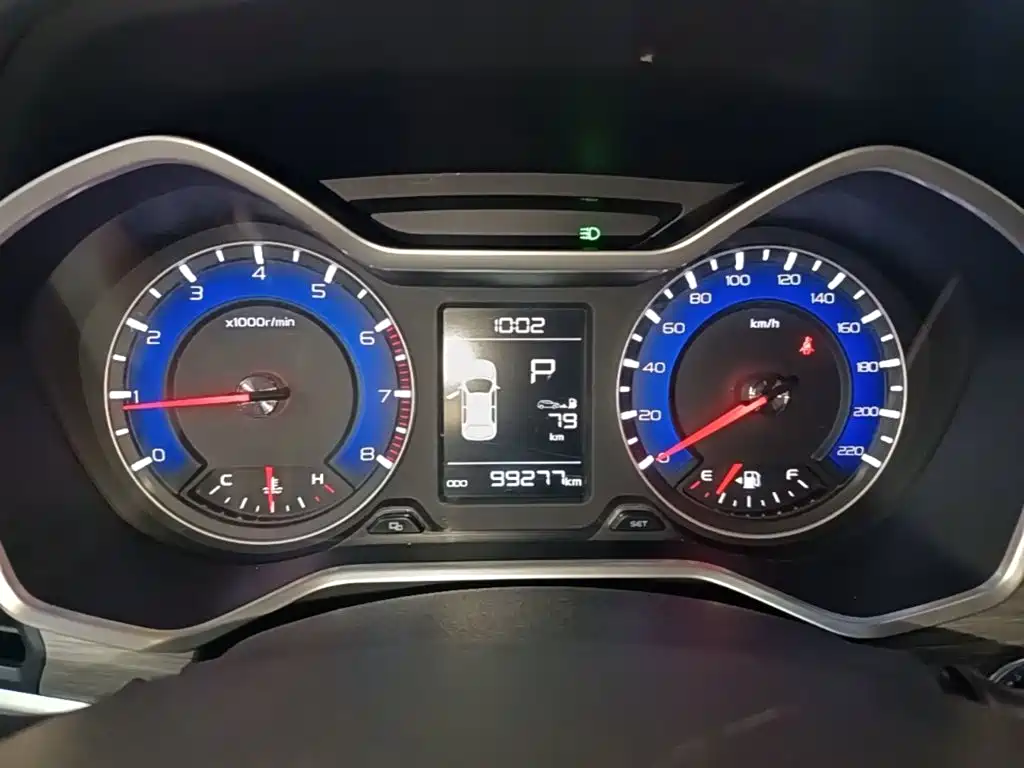 Geely Vision X3 2019 — фото 12