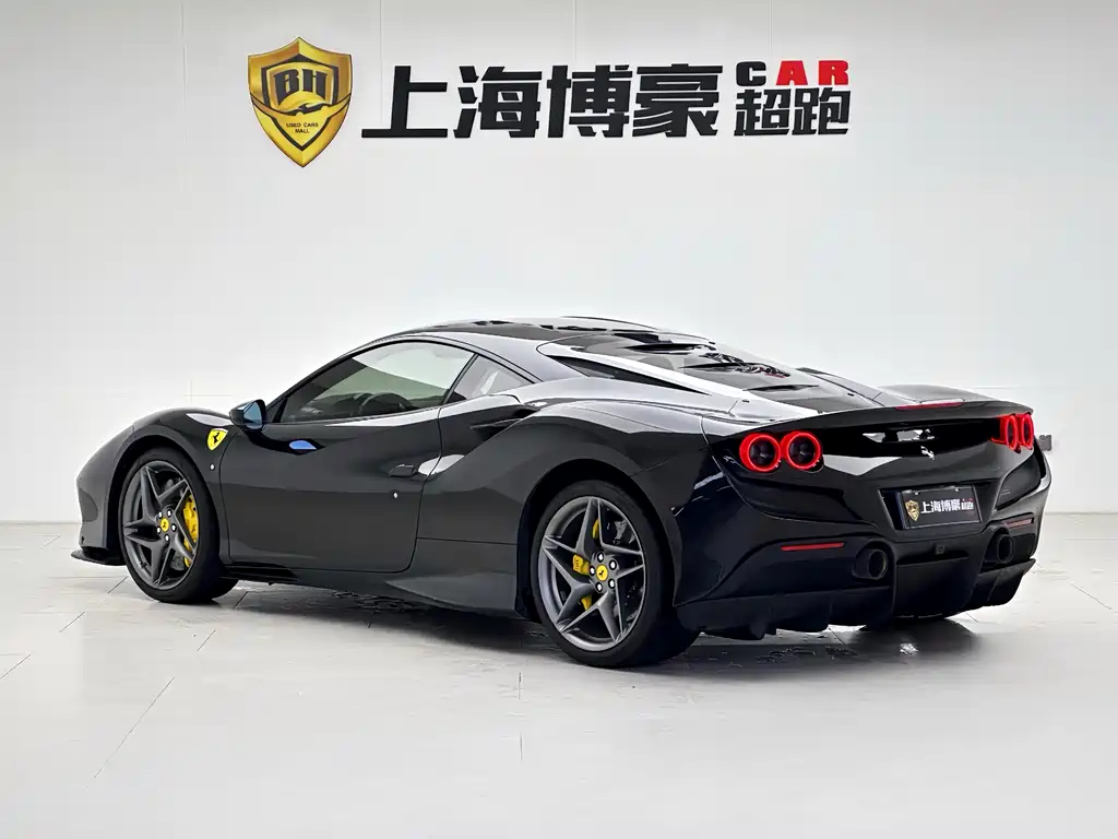 Ferrari F8 2022 — фото 3