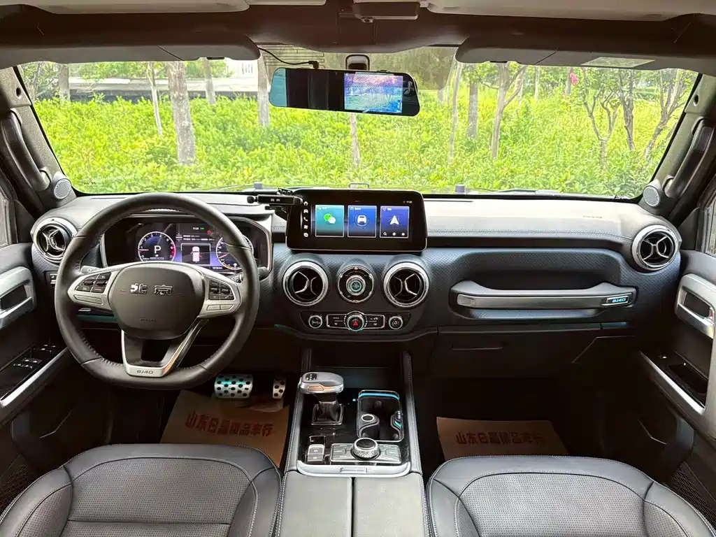 BAIC BJ40 2024 — фото 10
