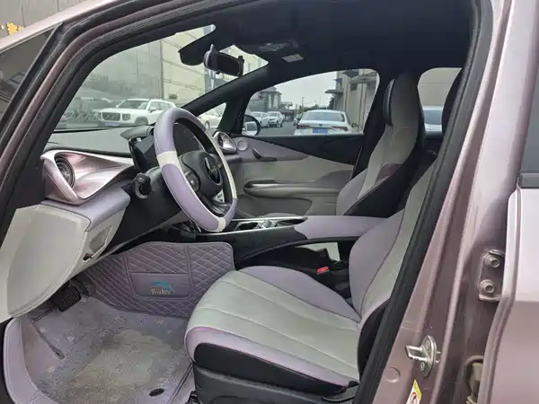 BYD Dolphin 2023