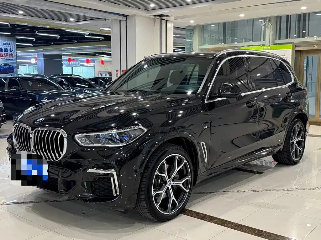 BMW X5 2023 — фото 1