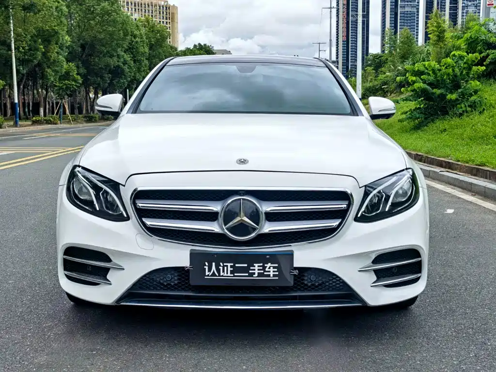 Mercedes-Benz E-Class 2019 — фото 2